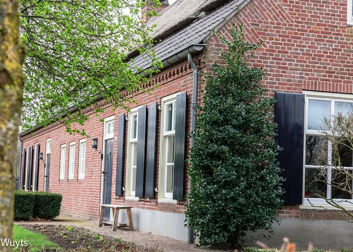 فندق مبيت وإفطار Onder De Wolfskap Bed En Ontbijt